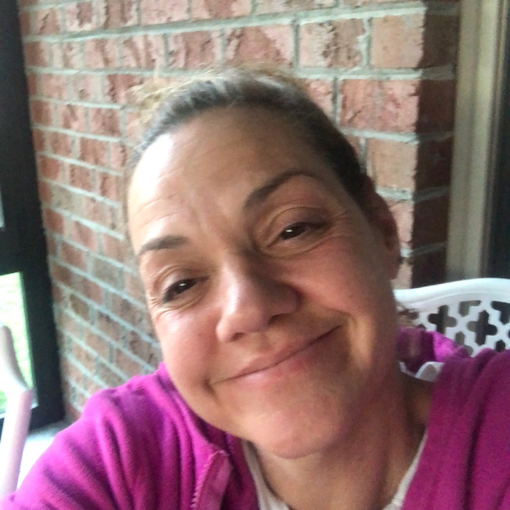 Meet your Posher, Lori